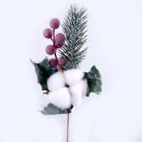 Декоративная зимняя ветка с хлопком и ягодами