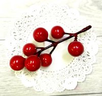Декоративные ягодки на веточке Красная калина