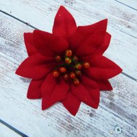 Цветок Пуансеттия красная бархатная