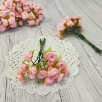 Декоративні трояндочки в букеті, рожеві