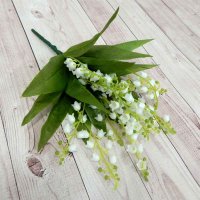 Ландыши в букете