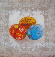 Декупажная салфетка "Три пысанки",33*33см