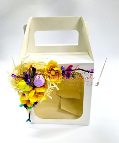 Коробочка весенняя с декором, белая, 12х12х14см